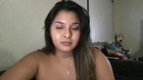 Snapshot of tinnnyyminx chatting on 11/11/25, 06:35 tinnnyyminx online show from 11/11/25, 06:35