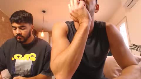 tinoclandestino online show from 12/14/25, 09:14