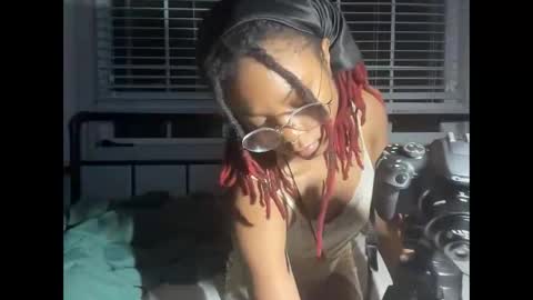 Snapshot of tiny_cupcake2 chatting on 04/07/26, 03:07 cupcake online show from 04/07/26, 03:07