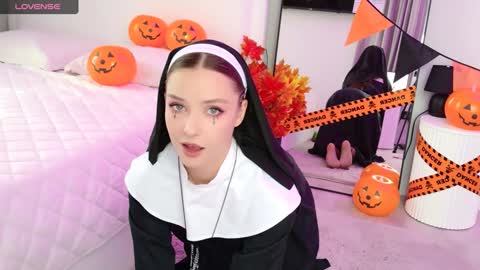 Im Tiny   -- Online  at 8 AM GMT  online show from 10/28/25, 07:56