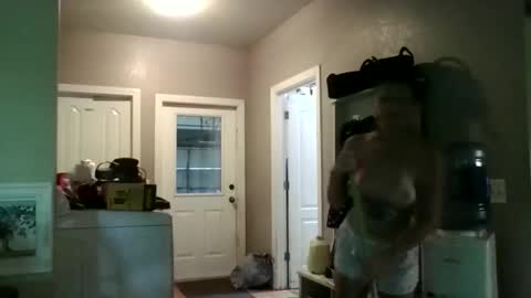 tinyassbossymilf online show from 06/08/26, 02:06