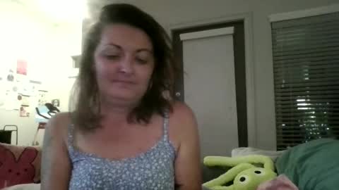 tinyassbossymilf online show from 06/29/26, 07:47