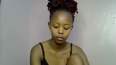 Snapshot of tinybarbie_ chatting on 09/23/25, 08:28 Barbie online show from 09/23/25, 08:28