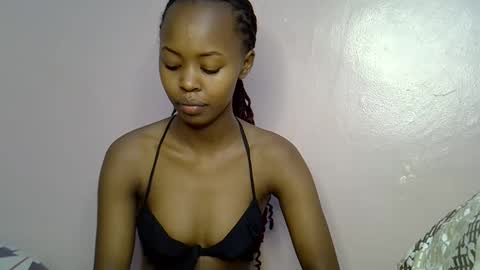 Snapshot of tinybarbie_ chatting on 10/02/25, 03:57 Barbie online show from 10/02/25, 03:57