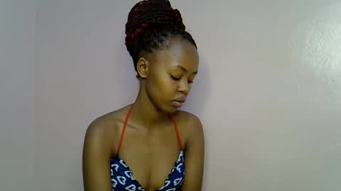 Snapshot of tinybarbie_ chatting on 10/25/25, 03:36 Barbie online show from 10/25/25, 03:36