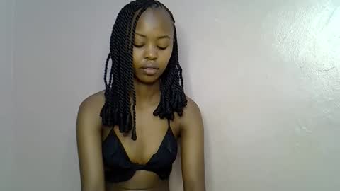 Snapshot of tinybarbie_ chatting on 11/01/25, 06:48 Barbie online show from 11/01/25, 06:48