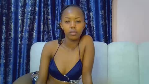 Snapshot of tinybarbie_ chatting on 11/30/25, 04:49 Barbie online show from 11/30/25, 04:49