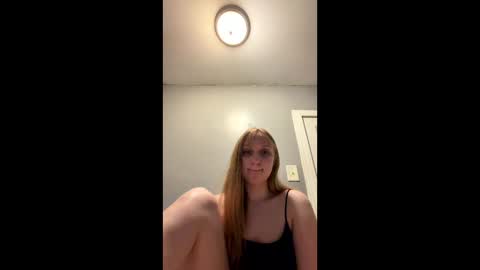 tinyblondebarbie online show from 06/03/26, 06:16