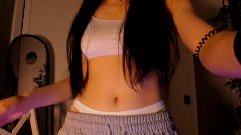Snapshot of tinykawaii chatting on 04/03/26, 02:37 Tina extra tips in PVT online show from 04/03/26, 02:37