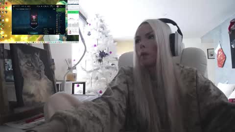 stage Kylie Sinner  brand CLITBAIT online show from 01/06/26, 03:49