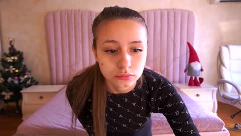 tinynataliee online show from 01/16/26, 07:45