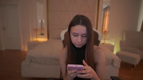 tinynataliee online show from 03/02/26, 05:19