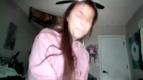 tinytittiexx online show from 04/23/26, 06:32