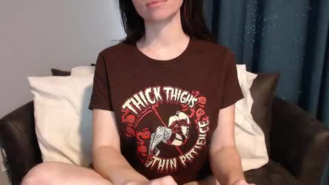 TinyyTina online show from 12/03/24, 08:17