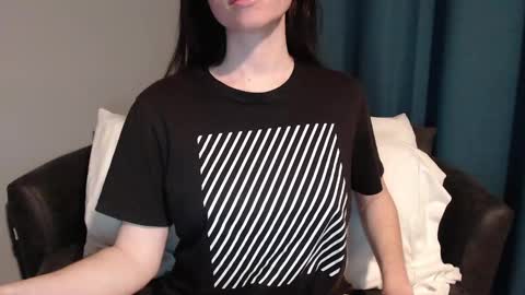 TinyyTina online show from 12/20/24, 08:38