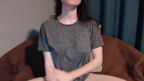 TinyyTina online show from 10/07/25, 06:54