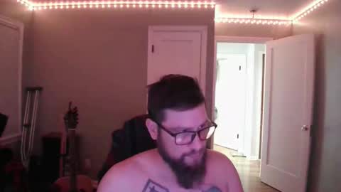 tippertonight online show from 11/16/25, 06:52