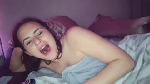 Tipsy Daisy online show from 02/14/25, 09:24