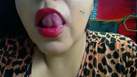 Snapshot of tistmature chatting on 12/27/24, 05:05 TISTMATURE online show from 12/27/24, 05:05