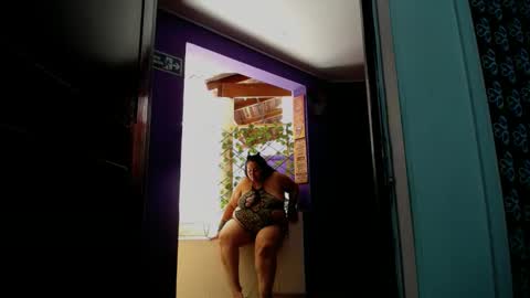 Snapshot of tistmature chatting on 02/19/25, 05:49 TISTMATURE online show from 02/19/25, 05:49