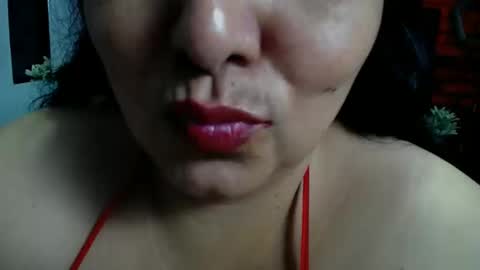 Snapshot of tistmature chatting on 02/24/25, 04:04 TISTMATURE online show from 02/24/25, 04:04