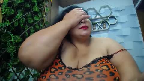 Snapshot of tistmature chatting on 11/18/25, 01:15 TISTMATURE online show from 11/18/25, 01:15