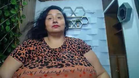 Snapshot of tistmature chatting on 11/25/25, 01:22 TISTMATURE online show from 11/25/25, 01:22