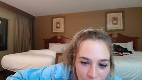 Snapshot of titaniumbreasted chatting on 09/15/25, 01:16 Whiskey Girl online show from 09/15/25, 01:16