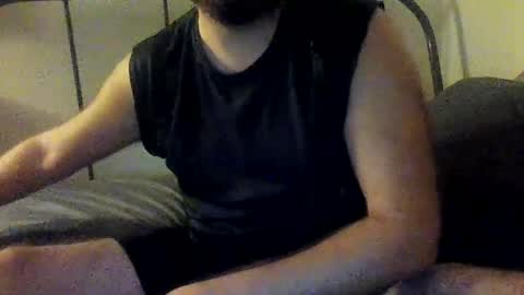 Snapshot of titansback chatting on 09/15/25, 09:31 Titan online show from 09/15/25, 09:31