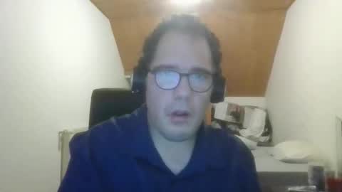 Snapshot of titeuf3855839553 chatting on 09/13/25, 03:23 titeuf3855839553 online show from 09/13/25, 03:23