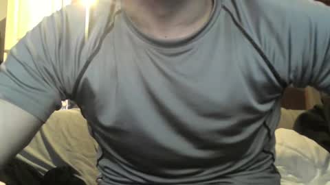 Snapshot of titfred54380 chatting on 02/10/25, 08:00 frederic online show from 02/10/25, 08:00