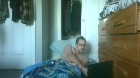Snapshot of titlovercums chatting on 06/19/26, 11:25 titlovercums online show from 06/19/26, 11:25