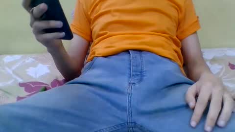 Snapshot of tito25111 chatting on 04/30/26, 03:35 tito25111 online show from 04/30/26, 03:35