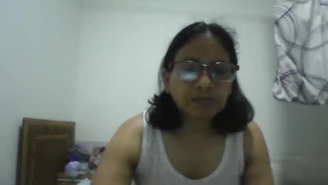 Ester online show from 11/16/25, 02:28