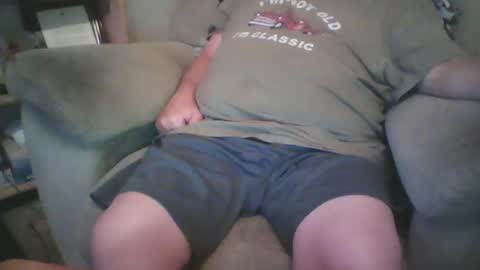 Snapshot of tittyloverr69 chatting on 03/05/25, 07:05 tittyloverr69 online show from 03/05/25, 07:05