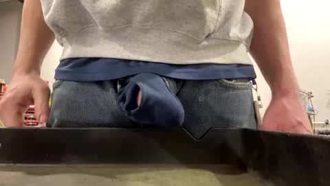 Snapshot of tittyzandbeer chatting on 02/07/25, 01:11 tittyzandbeer online show from 02/07/25, 01:11