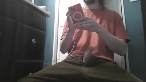 Snapshot of tittyzandbeer chatting on 03/01/26, 11:34 tittyzandbeer online show from 03/01/26, 11:34