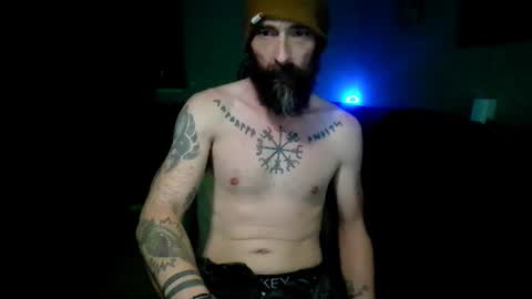 Snapshot of tj_the_man chatting on 10/21/25, 02:18 TJ online show from 10/21/25, 02:18