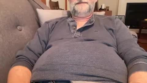 tjbear101 online show from 02/15/25, 10:42