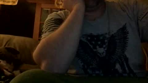 Snapshot of tjo01 chatting on 10/27/25, 07:01 tjo01 online show from 10/27/25, 07:01