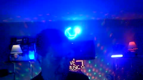 Snapshot of tkthedj chatting on 06/25/26, 02:44 TK online show from 06/25/26, 02:44