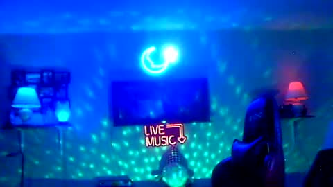 Snapshot of tkthedj chatting on 06/28/26, 10:05 TK online show from 06/28/26, 10:05