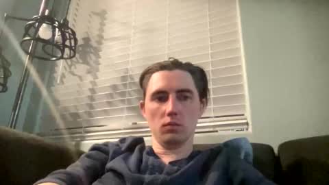 tlayne410 online show from 12/19/25, 10:22