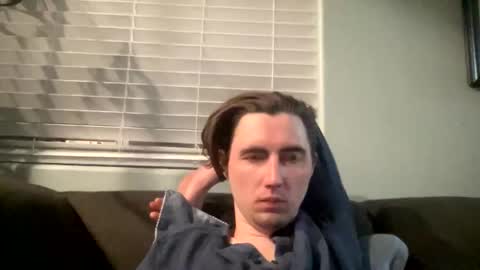 tlayne410 online show from 12/21/25, 09:38