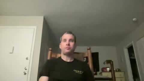 Snapshot of tleigh24 chatting on 01/04/25, 12:16 tleigh24 online show from 01/04/25, 12:16