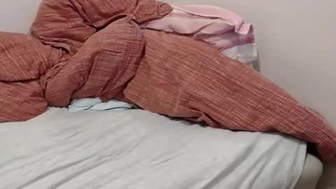 Snapshot of tman_34 chatting on 12/07/24, 06:43 Tom online show from 12/07/24, 06:43