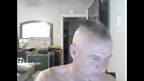 Snapshot of tnash24 chatting on 11/07/25, 07:41 tx46m online show from 11/07/25, 07:41