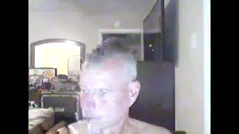 Snapshot of tnash24 chatting on 11/22/25, 02:21 tx46m online show from 11/22/25, 02:21