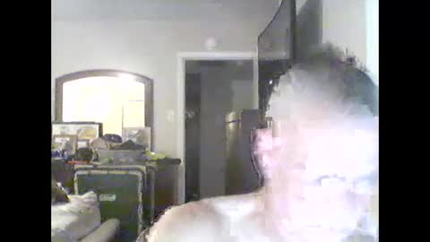 Snapshot of tnash24 chatting on 11/30/25, 12:03 tx46m online show from 11/30/25, 12:03