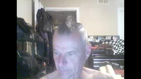 Snapshot of tnash24 chatting on 12/15/25, 04:50 tx46m online show from 12/15/25, 04:50